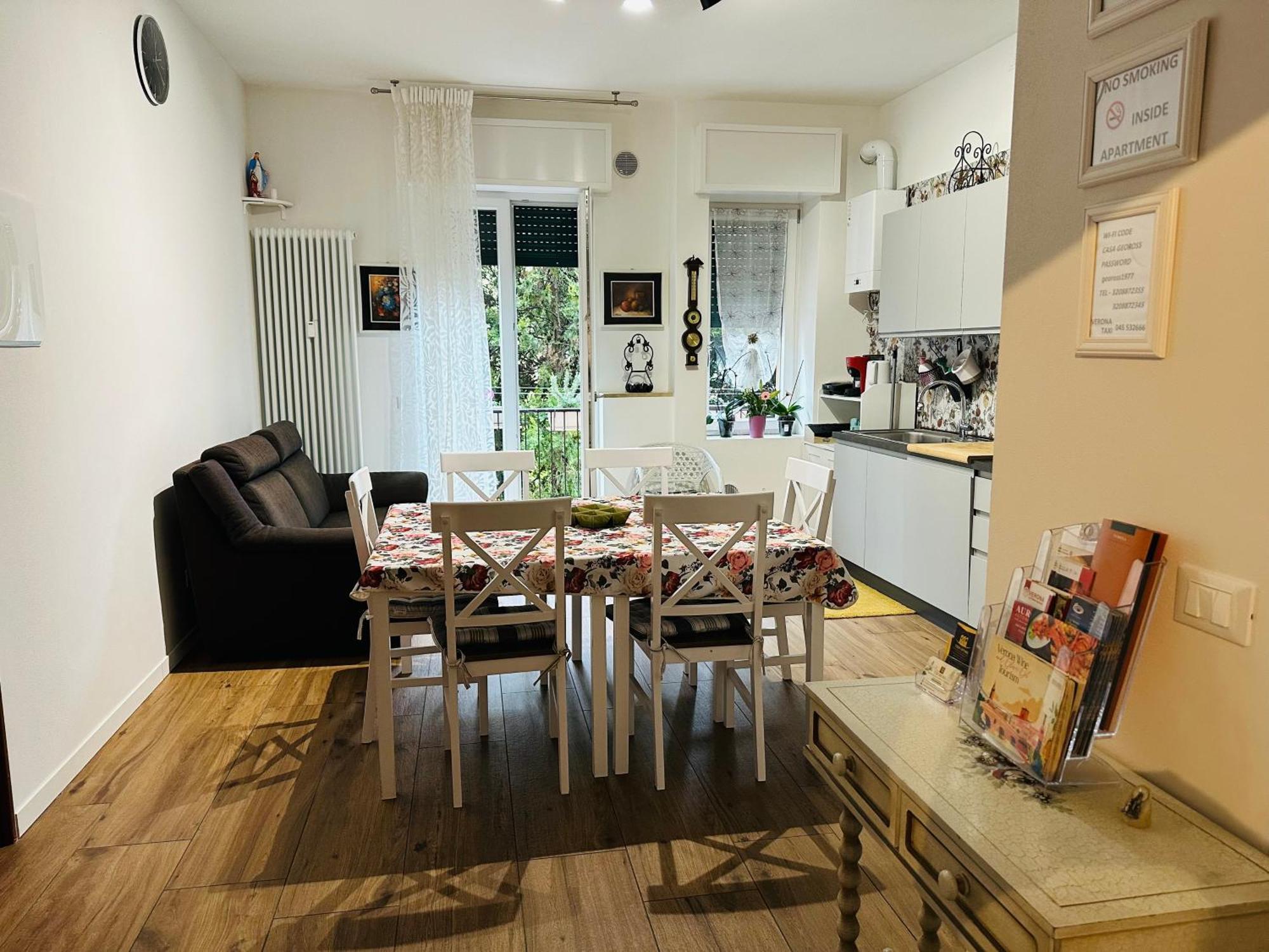 Casa Geoross Apartment Verona Bagian luar foto