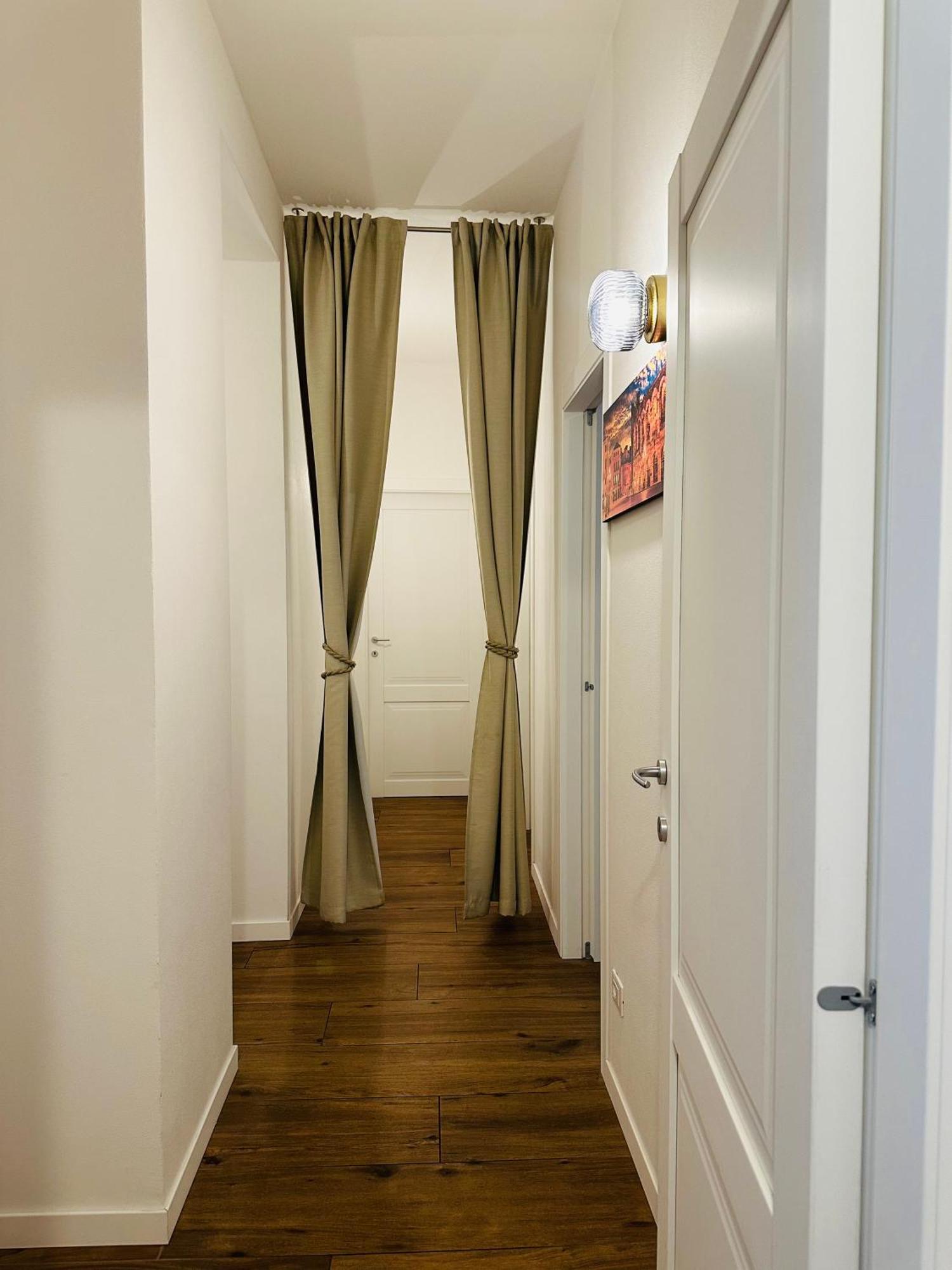 Casa Geoross Apartment Verona Bagian luar foto